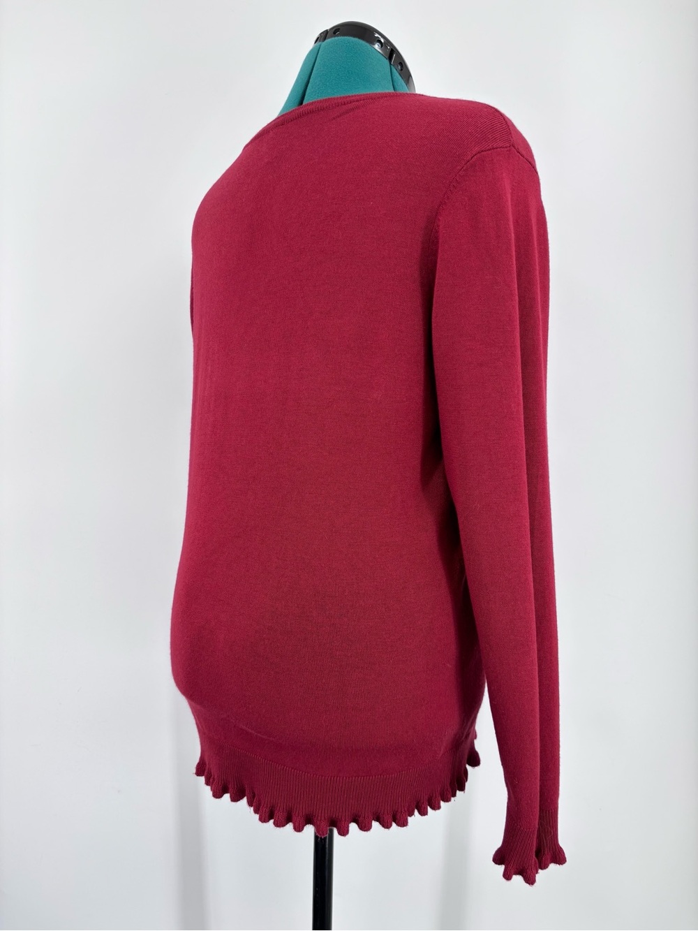 Soya Concept Raspberry Ruffled Hem Crew Neck Lightweight Sweater, Large - Picture 7 of 16